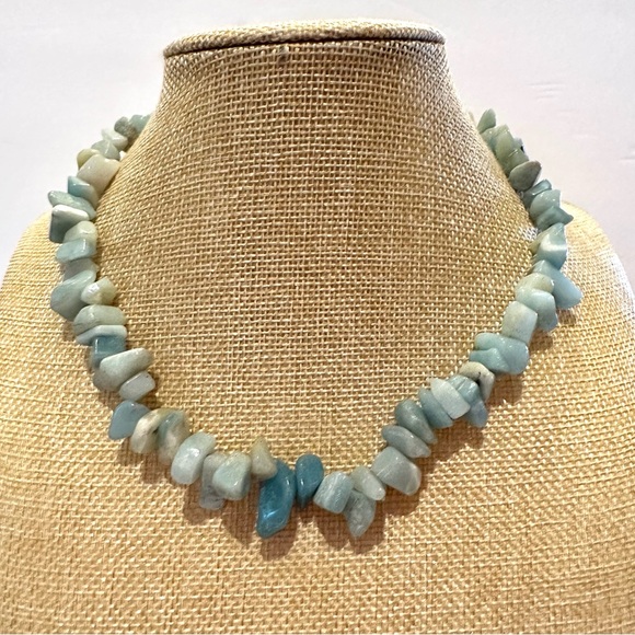 Genuine Blue Calcite Gemstone Necklace - rare stone ! Gorgeous - Picture 2 of 9